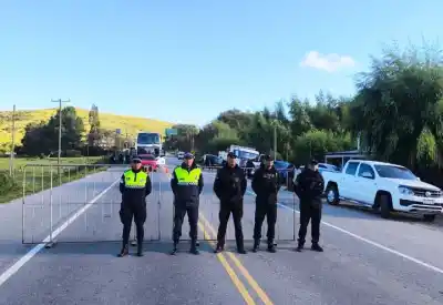 Accidente en la Curva del Indio: Camión sin frenos provoca corte total en la ruta a los Valles
