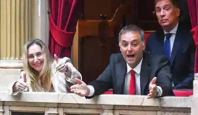 La crisis interna que sacude a la Casa Rosada: los nervios de Karina Milei y el “pecado mortal” de Adorni