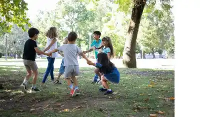 ¿Están desapareciendo habilidades clave en los niños? El impacto silencioso de las pantallas