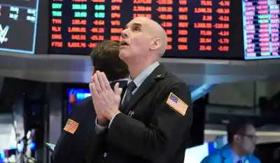Mercado en alerta: Bonos argentinos se desploman mientras el petróleo dispara el riesgo país