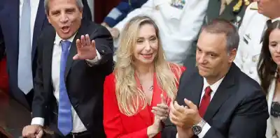 La crisis que sacude al Gobierno: el escándalo Adorni llega a los grupos de padres y la tensión crece en Balcarce 50