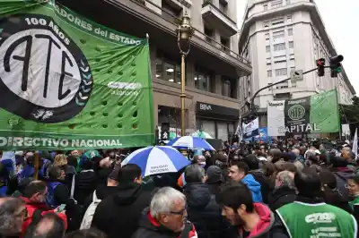 El Gobierno prepara una nueva ola de despidos: ¿Cuántos puestos estatales desaparecerán en Tucumán?
