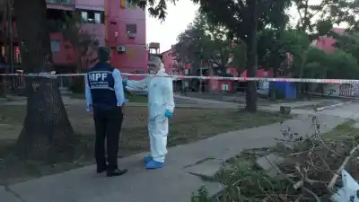 Vecinos del Oeste II se organizan: Reclaman la expulsión de un inquilino por temor a balaceras y narcomenudeo