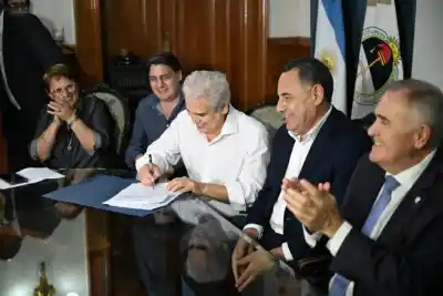 Acuerdo docente en Tucumán: el Gobierno oficializa el salario mínimo que sorprende a todos