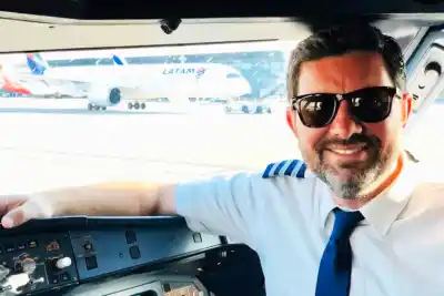 Nuevo testimonio judicial desmorona la versión oficial del viaje en avión privado de un alto funcionario