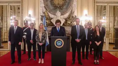 Milei celebra un fallo “imposible” y lanza un duro ataque contra el kirchnerismo