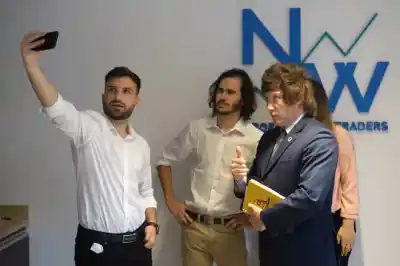 Escándalo en la política nacional: Los audios secretos que revelan cómo un lobista manejaba pagos en efectivo a una figura clave