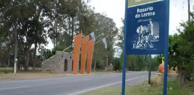 Entraron a su casa con una excusa y lo que hicieron dejó a la hija en estado de alerta