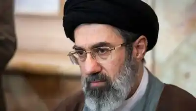 El misterioso líder supremo de Irán rompe su silencio con un mensaje que sorprendió a todos
