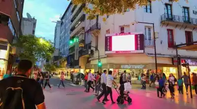 Semana Santa 2026: Un feriado nacional cambiará por completo la atención al público en los comercios
