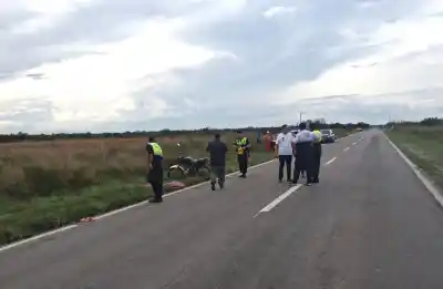Impacto fatal en la ruta: una familia destrozada tras colisión con camión