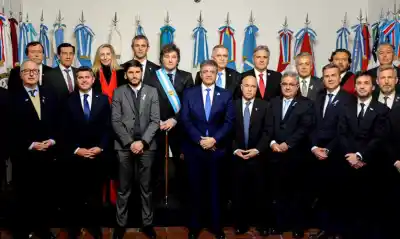 El Gobierno activa un plan millonario para gobernadores mientras reactiva su agenda en el Congreso