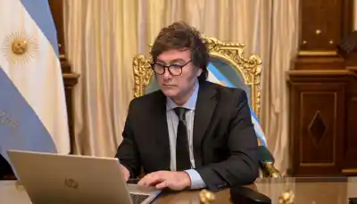 Una filtración expone cómo una red internacional pagó a medios argentinos para influir en la opinión pública