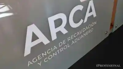 Correos falsos sobre paquetes retenidos: la nueva trampa para compradores online