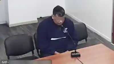 Un hombre fue imputado por un esquema de engaño con casas que nunca llegaron