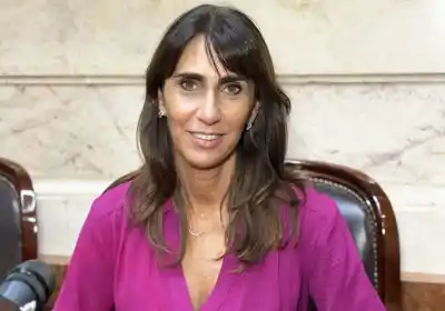 Diputada nacional acata orden judicial de eliminar publicaciones contra gobernador