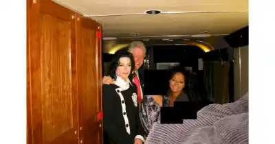 La Justicia de EE.UU. revela casi 4.000 archivos de Epstein con fotos de Clinton, Jagger y Jackson