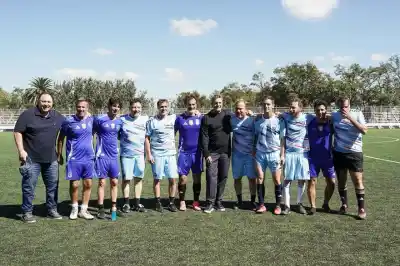 Un picado de fútbol y un asado en una quinta histórica: lo que realmente se cocinó entre potenciales candidatos