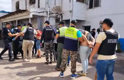 Un operativo de alto riesgo movilizó a 21 reclusos: lo que encontraron al llegar al destino cambió todo