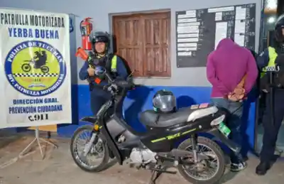 Lo que llevaba en la moto lo delató: la huida que terminó en una aprehensión sorpresiva
