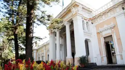 Se cerraron las listas y el escenario que se armó en la UNT dejó a todos con la intriga: ¿Quiénes competirán y quiénes ya tienen el camino allanado?