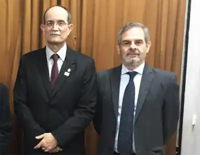 Un dictamen clave sacude la previa electoral: ¿Qué pasará con la candidatura del rector?