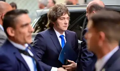 Milei envió al Congreso el proyecto de reforma política: ¿qué cambia con las PASO y el financiamiento?