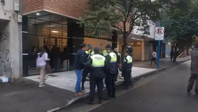 Un aparato doméstico dejó a dos menores en medio de las llamas: lo que encontraron en el dormitorio
