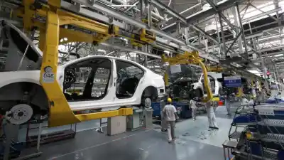 La economía se frenó en seco: el dato que anticipó el ministro y que dejó al descubierto los sectores más golpeados