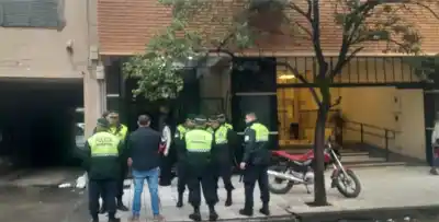 Llamada de emergencia en plena madrugada: lo que encontraron en el segundo piso dejó a todos en vilo