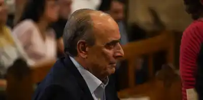 “¿Quién tiene el triste final?”: Guillermo Francos apuntó contra Pablo Toviggino y recordó la chicana de los “deditos verdes”