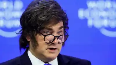Milei reveló la orden innegociable que le dio a Caputo: nadie puede tocar un mango extra sin su autorización
