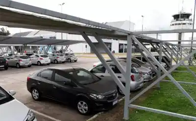 Amplían el estacionamiento del aeropuerto: de 400 a 600 lugares