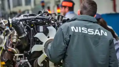 Nissan Argentina cambia su modelo de distribución: dos grupos locales tomarían la operación comercial