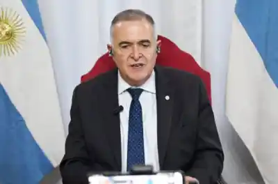 Jaldo reveló la cruda cifra que Tucumán pierde cada mes y disparó contra la reforma electoral de Milei