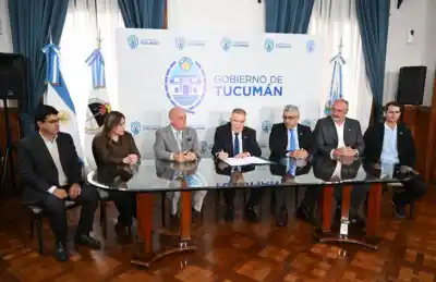 Firmaron un acuerdo clave en Casa de Gobierno y lo que se viene para Tucumán es sorprendente