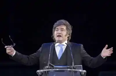 La confianza en el Gobierno se derrumbó y tocó un nuevo piso: la caída más fuerte del año