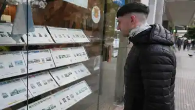 Sturzenegger contra los colegios inmobiliarios: “Poner un precio mínimo es una aberración social”