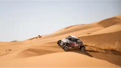 El desierto saudita recibe la 48ª edición del exigente Rally Dakar