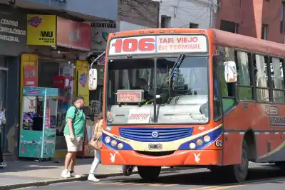 Prorrogaron la emergencia del transporte en la Legislatura: ¿qué pasará con los subsidios?