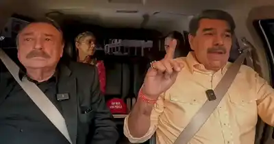 Maduro conduce y dialoga: una entrevista sobre Trump, petróleo y una incursión militar no desmentida