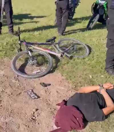 Asaltó a un joven en pleno Parque 9 de Julio y lo que la policía encontró en su poder heló a todos