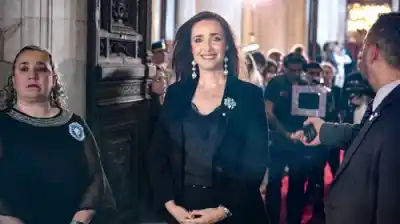 La cascada de Adorni que provocó el sarcasmo de Villarruel