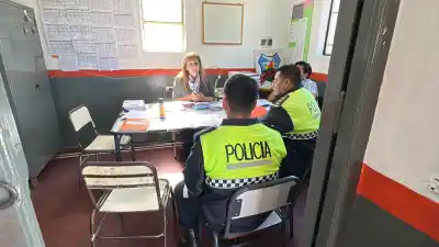 Usaron un lanzallamas casero en una clase de Química y el video explotó en redes