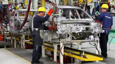 Peugeot frena su producción: casi un mes sin actividad por la caída de ventas