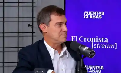 Un politólogo reveló el detalle clave que Milei no ve en el escándalo de Adorni