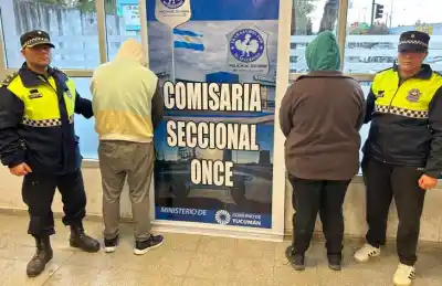 Robaron una puerta y herramientas en una obra: el insólito botín que recuperó la policía