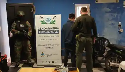 Allanaron dos casas en Aguilares y lo que hallaron adentro destapó una trama oculta
