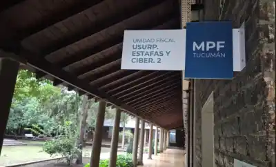 Una abogada del IPLA citó a un comprador en oficinas estatales para entregarle un documento que resultó ser falso