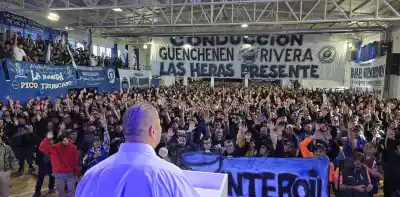 Petroleros en pie de guerra contra los hermanos Neuss: la exigencia que pone contra las cuerdas al gobernador